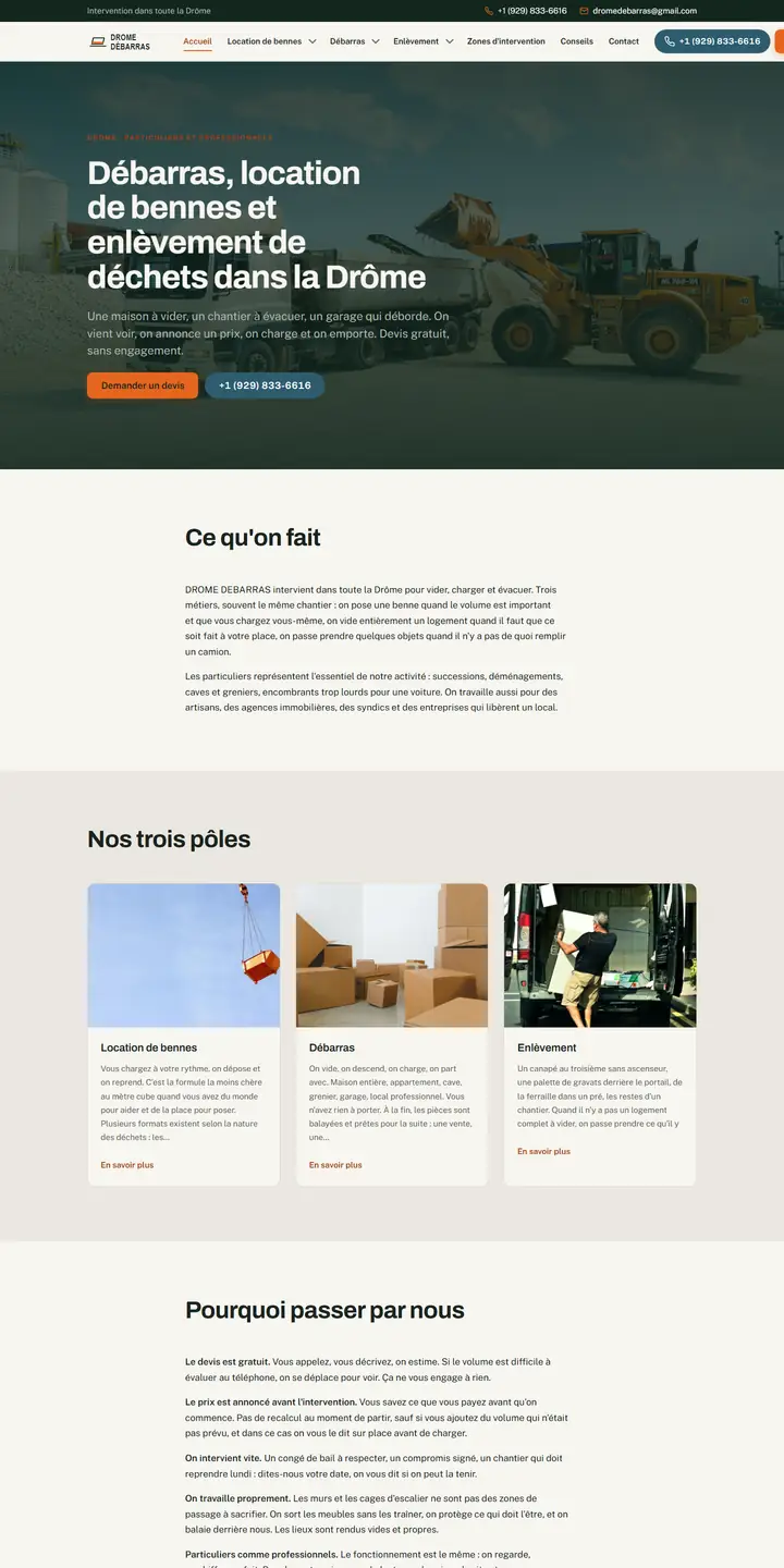 Site Drôme Débarras affiché sur un écran d'ordinateur et un smartphone : page d'accueil, débarras et location de bennes