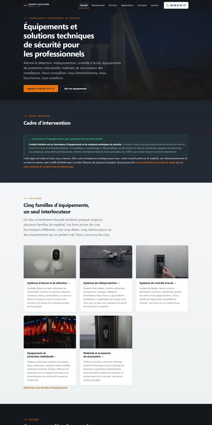 Site Cockpit-Solution affiché sur un écran d'ordinateur et un smartphone : page d'accueil, équipements de sécurité professionnels